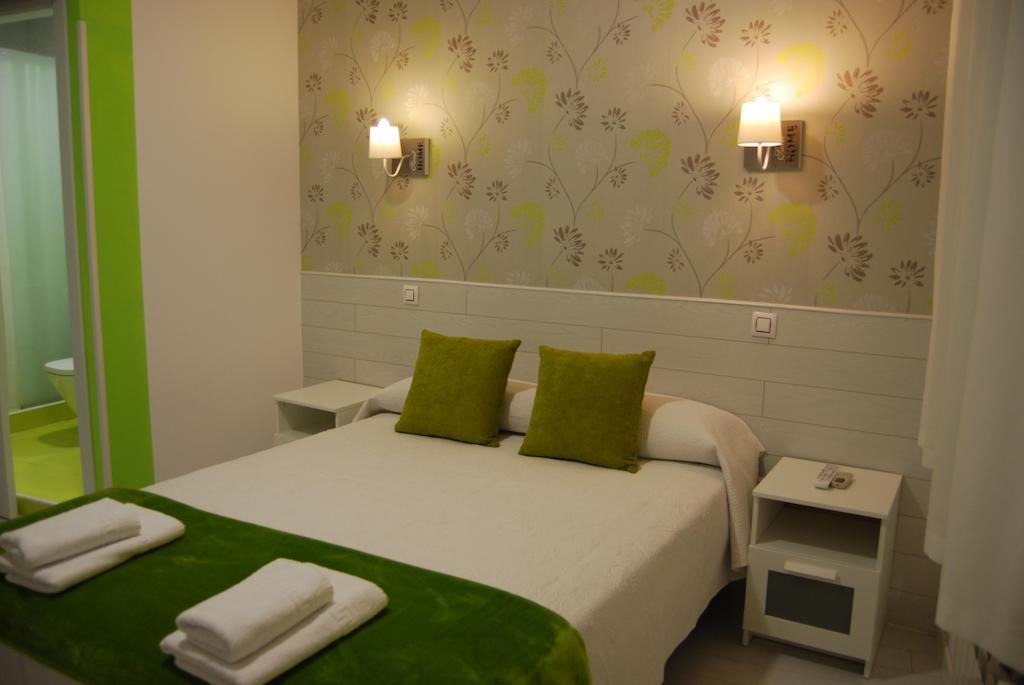 Hostal Petite Maman Madrid Oda fotoğraf