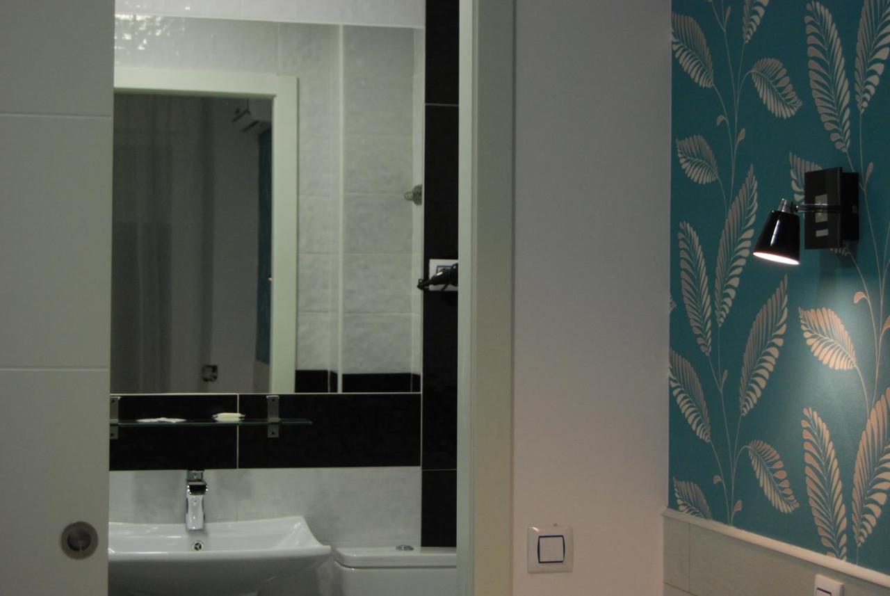 Hostal Petite Maman Madrid Oda fotoğraf